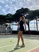 u-yakali-fit-ici-taytli-tenis-elbisesi-arkasi-capraz-siyah