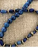 lapis-lazuli-ve-hematitten-olusan-kolye-lacivert
