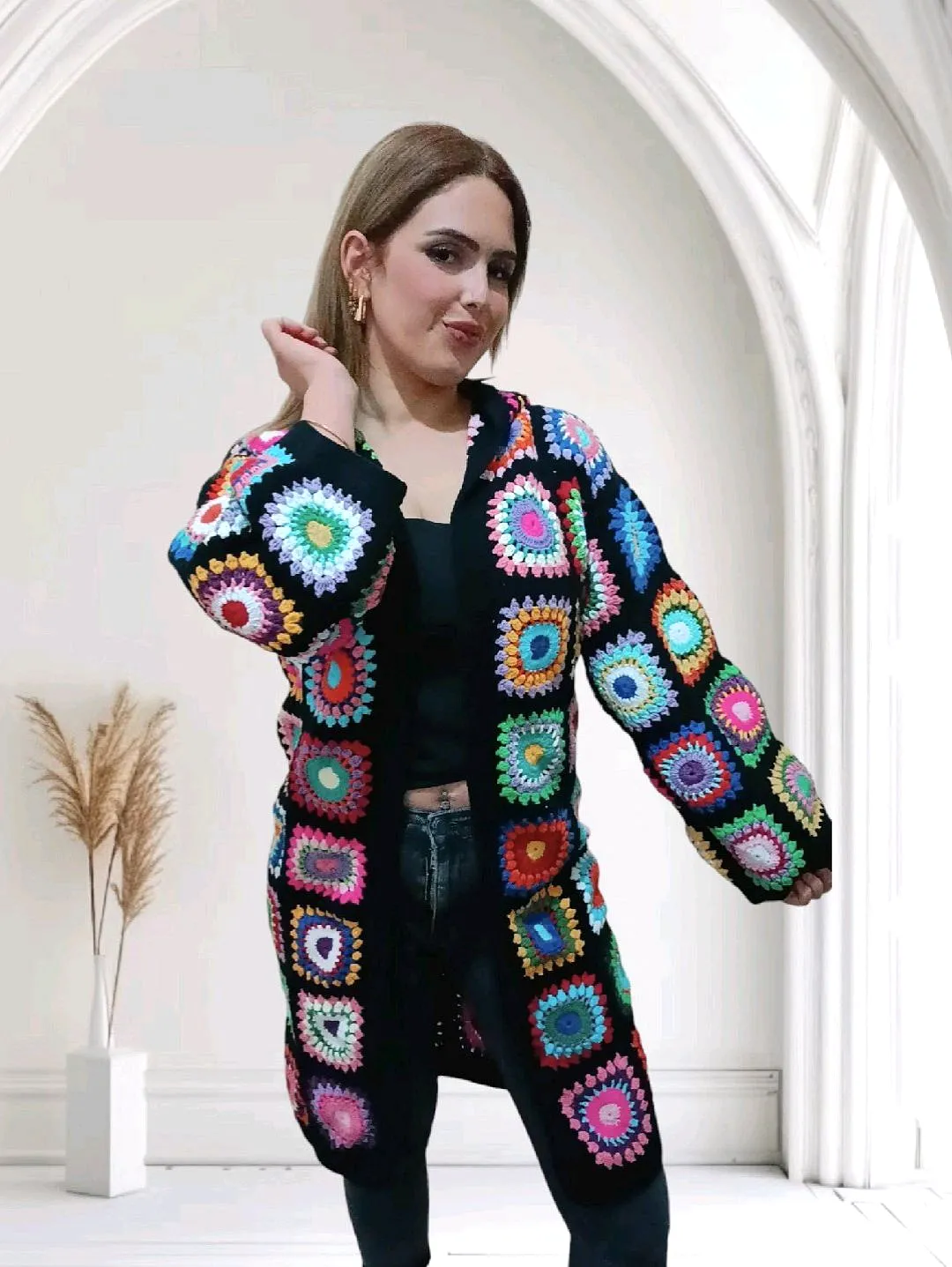 uzun-motifli-kapsonlu-hirka-cok-renkli