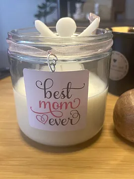 Melek Formlu Anneler Günü Mumu Bej