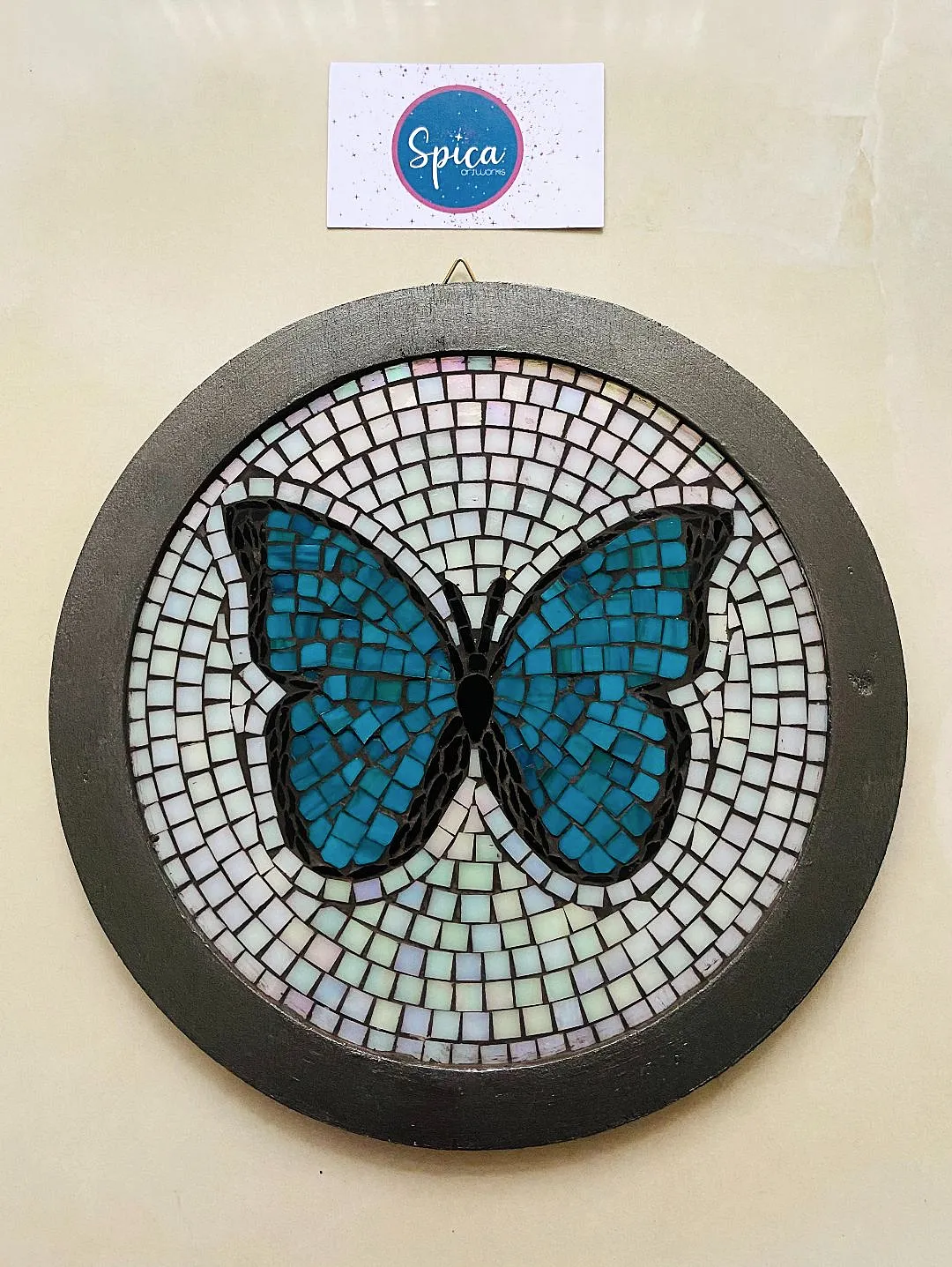 mariposa-kelebek-duvar-susu-turkuaz