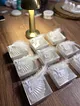 istiridye-kutulu-incili-mum-beyaz
