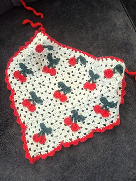 Örgü Kiraz Bandana Krem Rengi