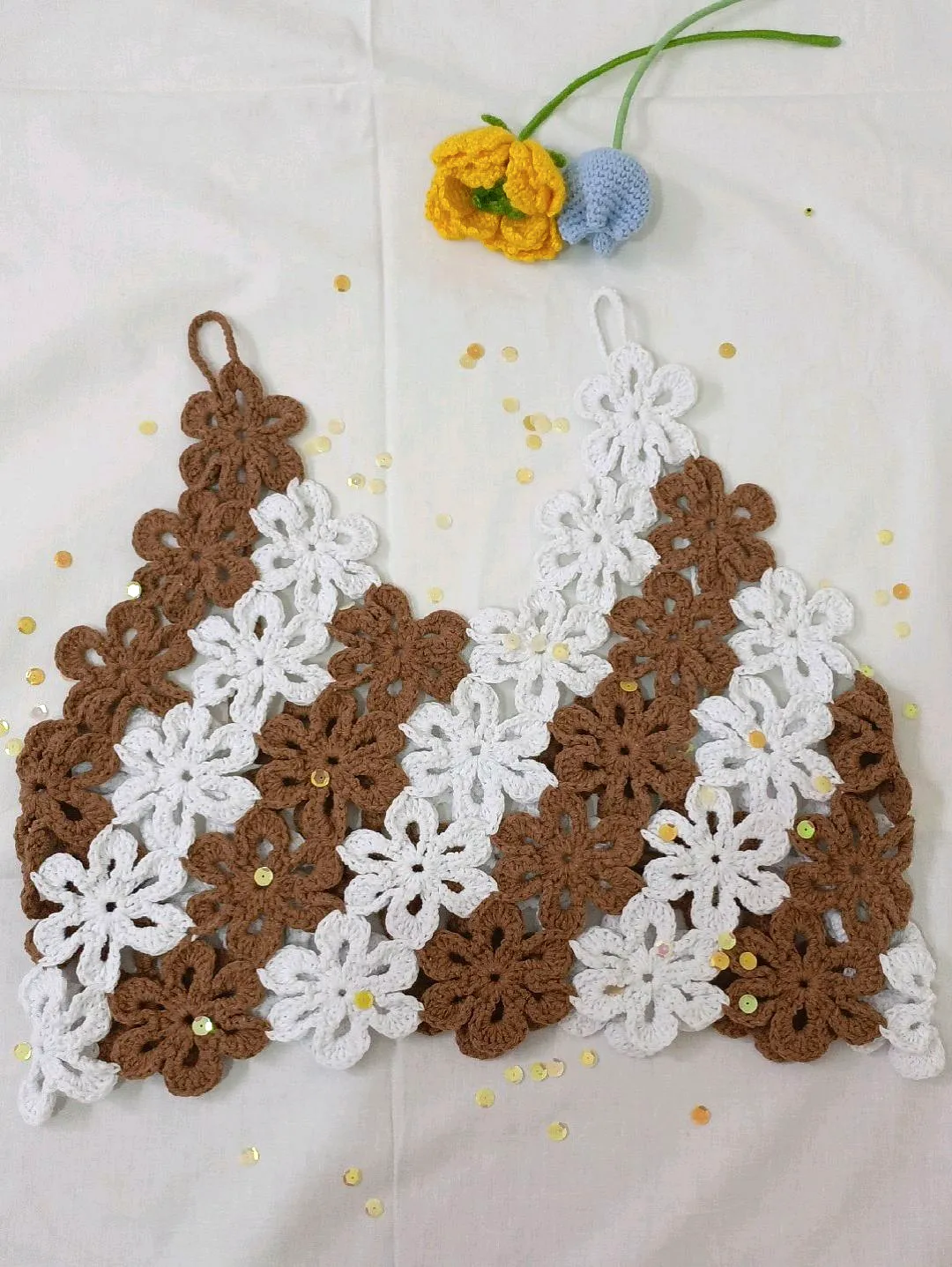 orgu-cicek-crop-kahverengi