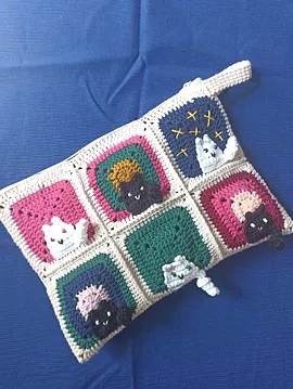 Kedi Motifli Örgü Makyaj Çantası - Örgü Kalemlik Krem Rengi