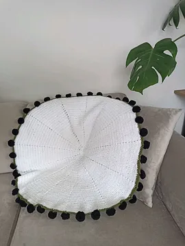 El Yapımı Siyah Gül Buket Battaniye  Siyah
