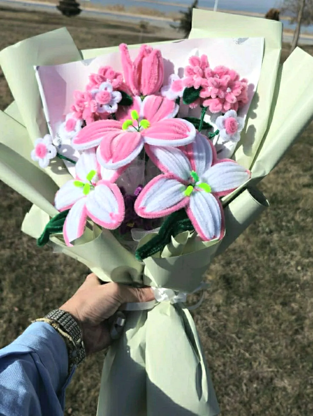sonil-pembe-zambak-buketi-pembe