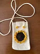 aycicekli-telefon-cantasi-krem-rengi