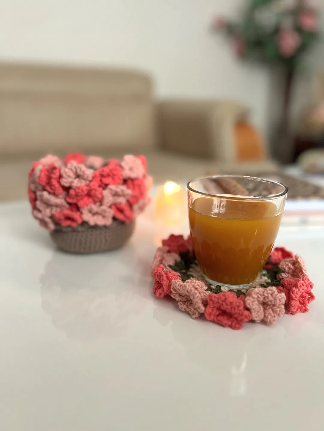 cicekli-ve-saksili-bardak-altligi-pembe