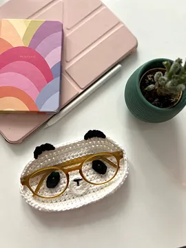 Panda Figürlü Gözlük Tutucu Beyaz