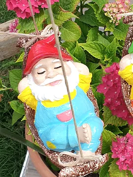 Hamakta Yatan Cüce Bahçıvan Mavi