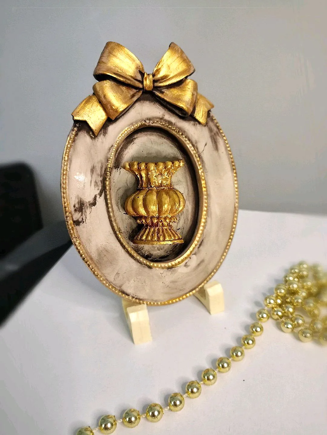 vazo-objeli-vintage-temali-dekoratif-cerceve-bej