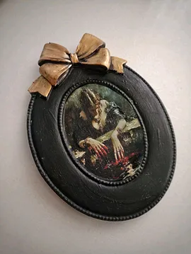 Gotik Tasarım Fiyonk Çerçeve Siyah