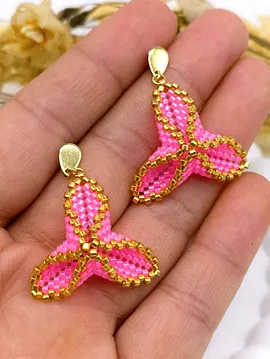 Miyuki Pembiş Çiçek Küpe  Pembe