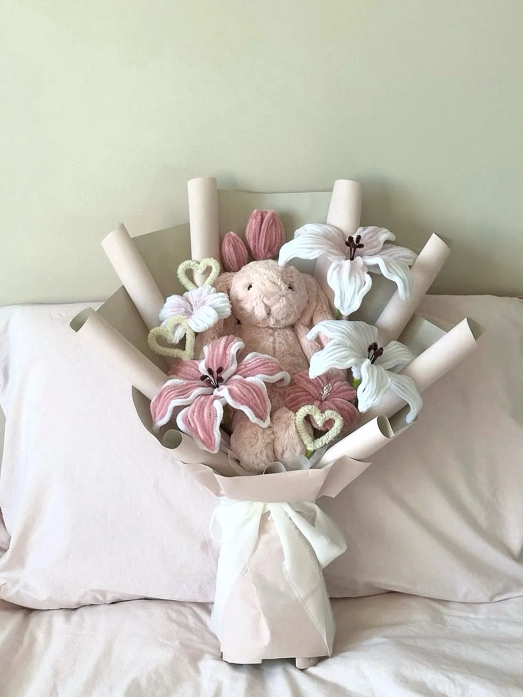 sonil-pelus-ayicikli-ozel-gun-buketi-pembe