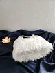 white-swan-pelus-handmade-kadin-el-cantasi-beyaz