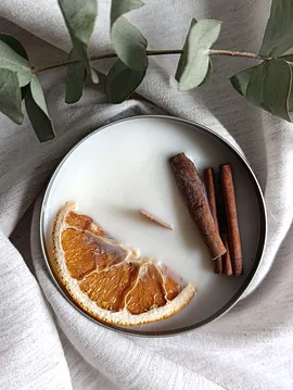 El Yapımı Portakal Kokulu Soya Mumu Altın Rengi