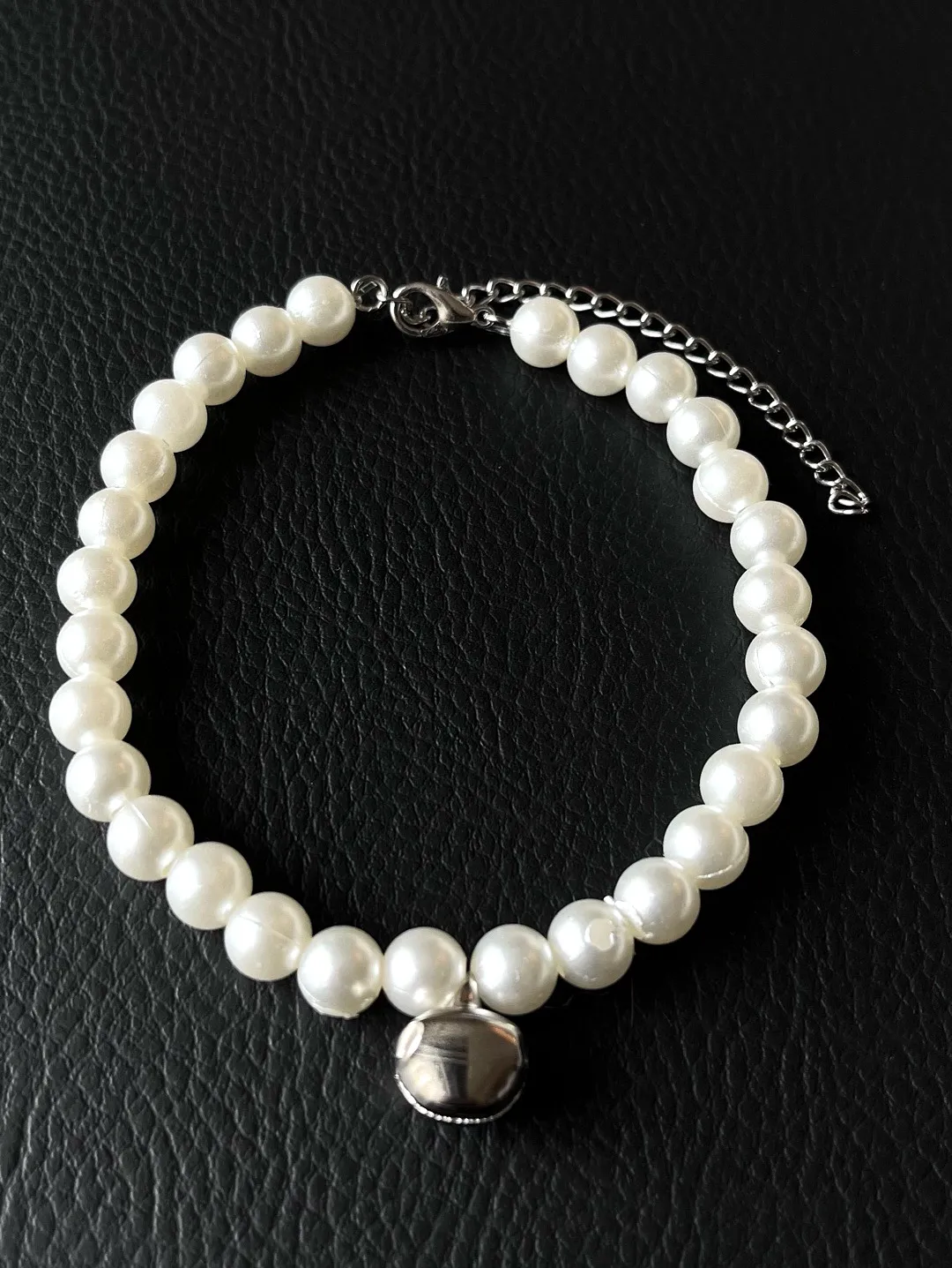 kedi---kopek-charm-inci-tasma-kolye-beyaz-009