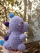 amigurumi-pelus-mor-dinazor-uyku-arkadasi-oyuncak-mor
