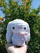 amigurumi-mini-tontik-kurdaleli-tavsan-pelus-figur-canta-charmi-beyaz