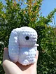 amigurumi-mini-tontik-kurdaleli-tavsan-pelus-figur-canta-charmi-beyaz