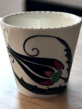 Çini, Lale Desenli Kulpsuz Fincan Çok Renkli