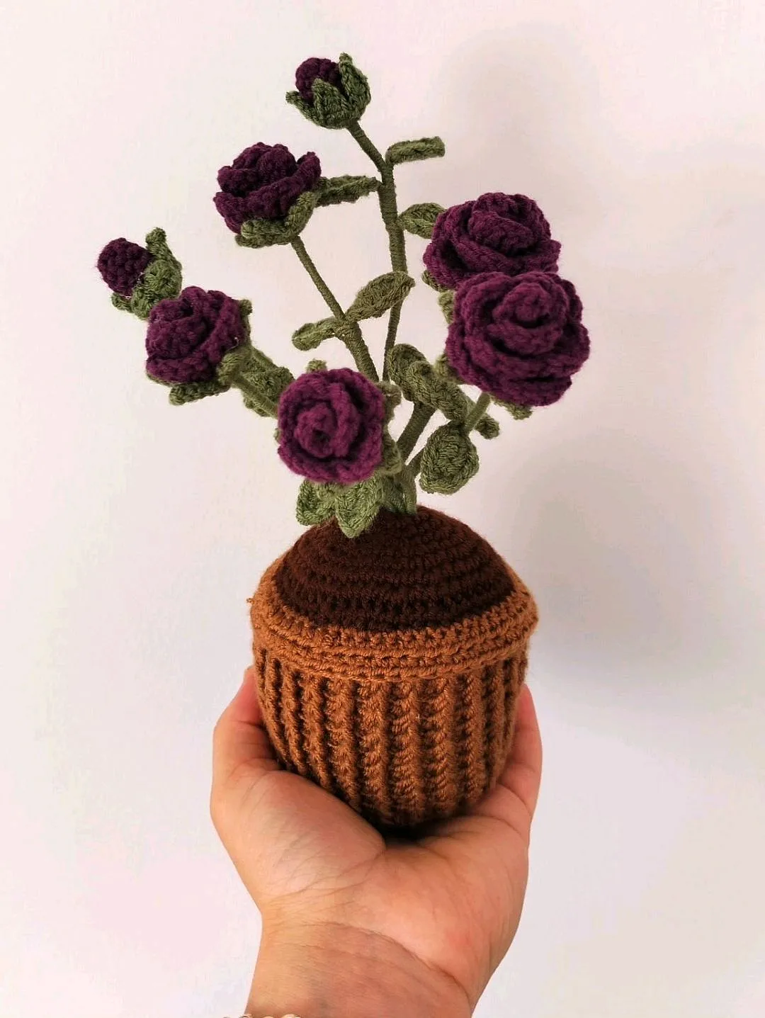 saksida-orgu-gul-mor
