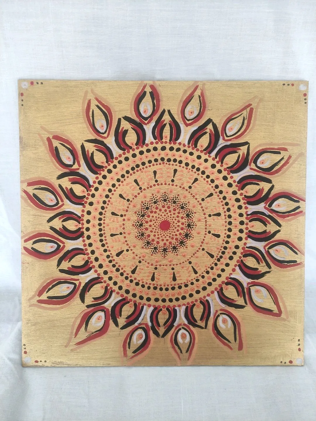 gladyator-un-cicegi-mandala-tablo-30-cm-altin-rengi