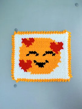 Kalpli Emojili Lif Beyaz