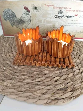 Ağaç Görünümlü Tabak Ve Ağaç Görünümlü 2 Adet Tilayt Mumluk Kahverengi