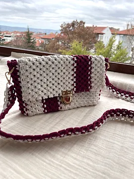 Çapraz Askılı Makrome Kol Çantası  Krem Rengi