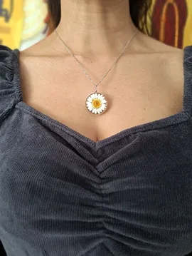 Papatya Epoksi Kolye Beyaz