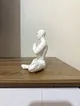meditasyon-figuru-beyaz