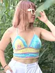 crop-bluz-baglamali-el-orgusu-cok-renkli