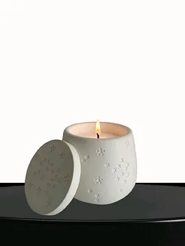 Yıldız Desenli Obje İçinde Doğal Soya Wax Mum Beyaz