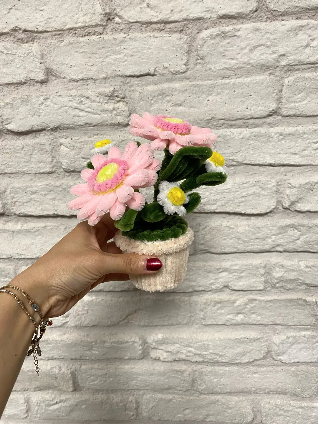 gerbera-ve-papatya-minik-saksi-cicegi-pastel-pembe