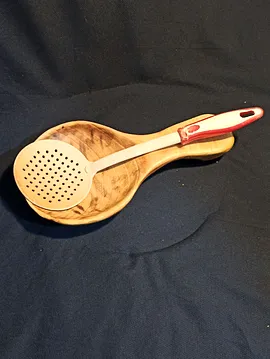 Ahşap Kirli Kaşıklık Ceviz Ağacından El İşçiliği  Kahverengi