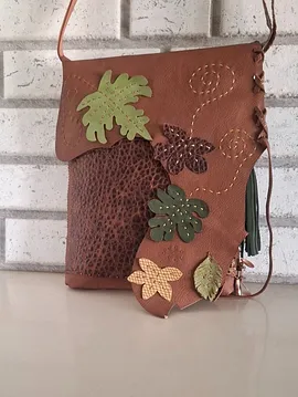 Yaprak Desenli Kahverengi Özel Tasarım Hakiki Deri Çanta Yeşil