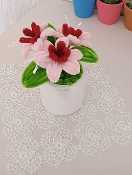 Solmayan Dekoratif Mini Saksılı Şönil El Örgüsü Çiçek Karanfil Pembesi