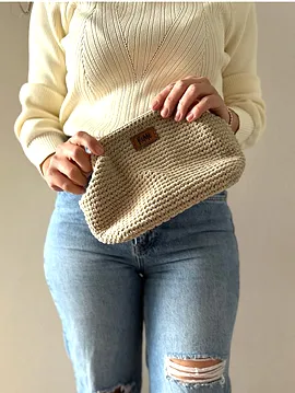 Bej Rengi Burslu Puffy Midi Clutch Çanta Bej