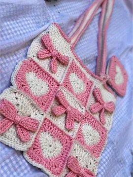 El Örmesi Şık Ve Kullanışlı Çanta Pembe