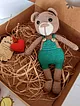 amigurumi-ayicik-renkli-tulumlu-acik-yesil