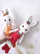 havuclu-tavsan-amigurumi-tulumlu-tavsan-turuncu