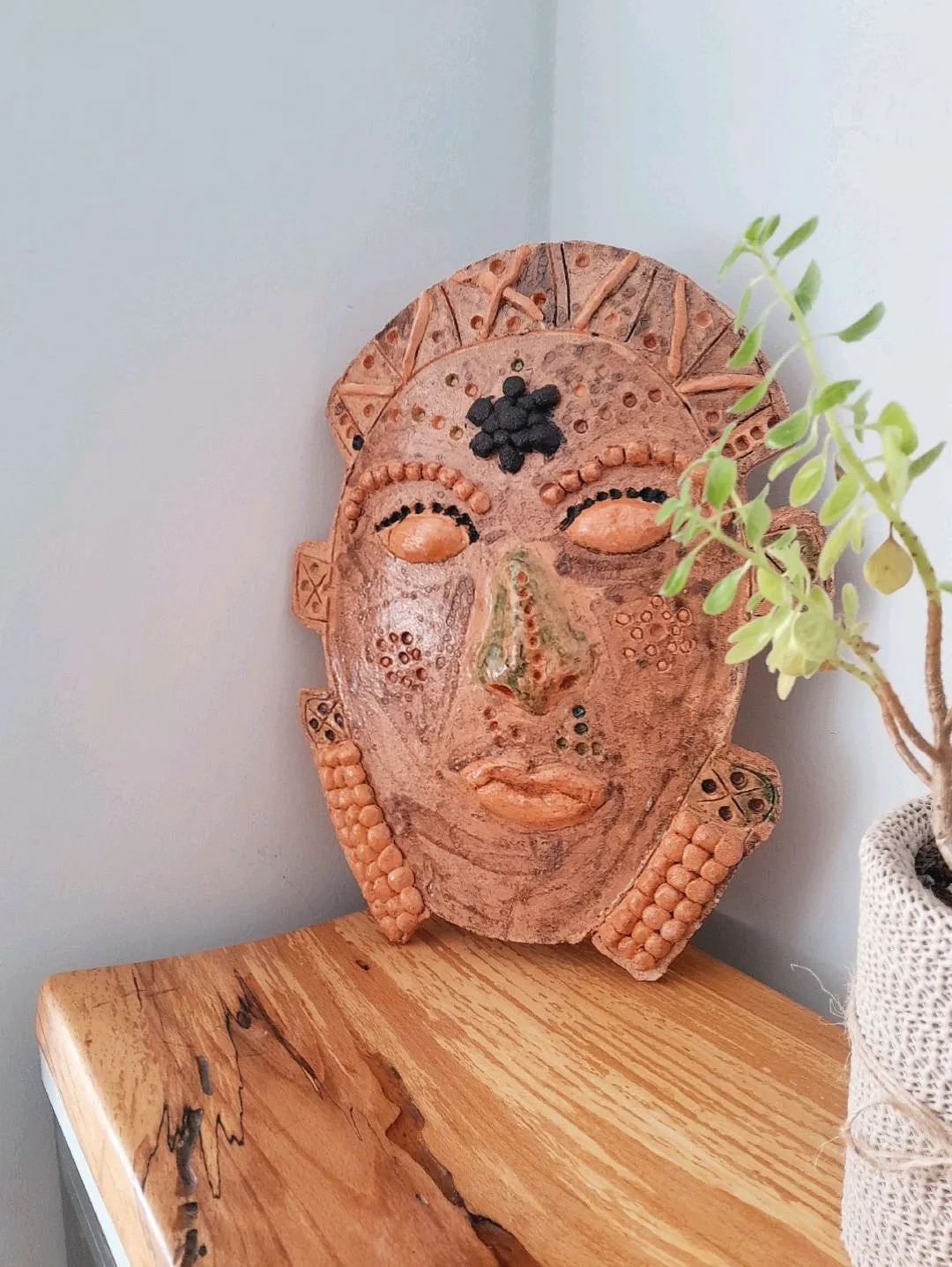 el-yapimi-dekoratif-seramik-mask