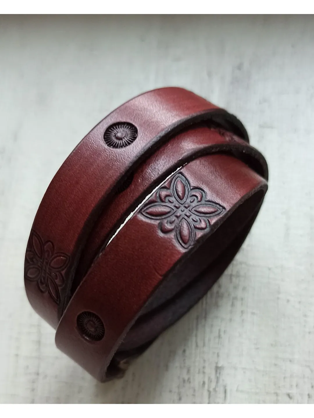 bordo-dolama-deri-bileklik-bordo