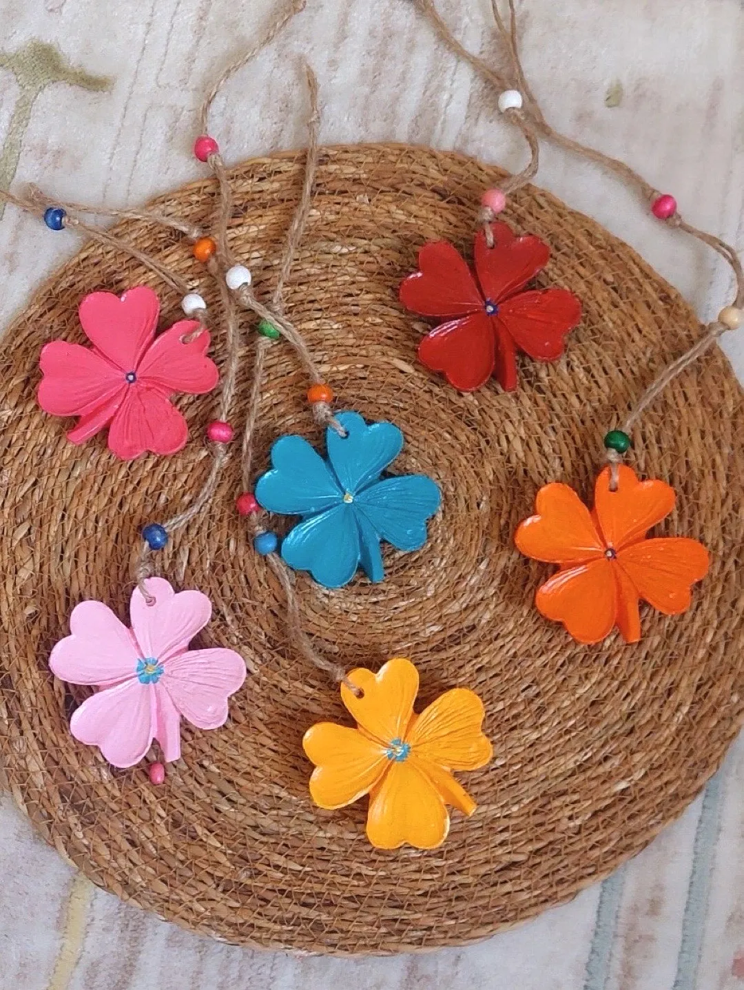 dort-yaprakli-yonca-bahce-balkon-duvar-susu-5li-set