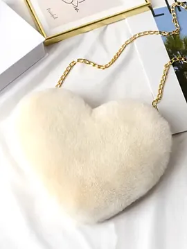 Kalp Sekilli Peluş Çanta Beyaz