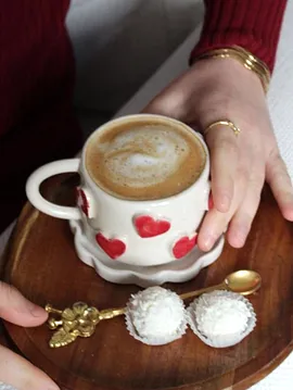 Kalpli Düz Mug Kırmızı