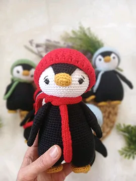 Şapkalı Penguen  Siyah